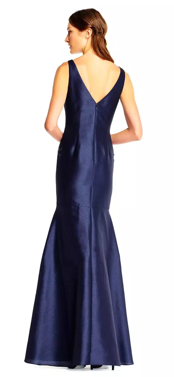 Adrianna Papell - AP1E201575 Embellished V-neck Trumpet Dress