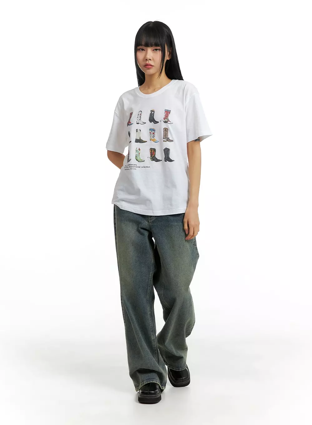 Graphic Boots Oversized T-Shirt CM407