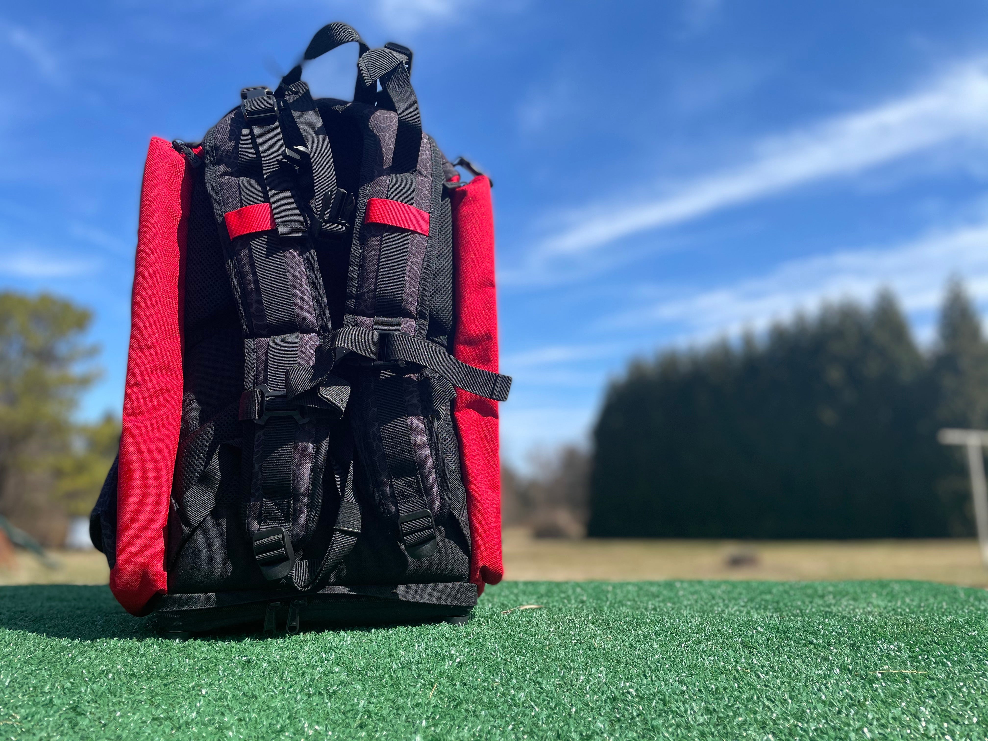 Limited Edition V3 Ricky Raptor Ridge Disc Golf Backpack Bag with built in seat