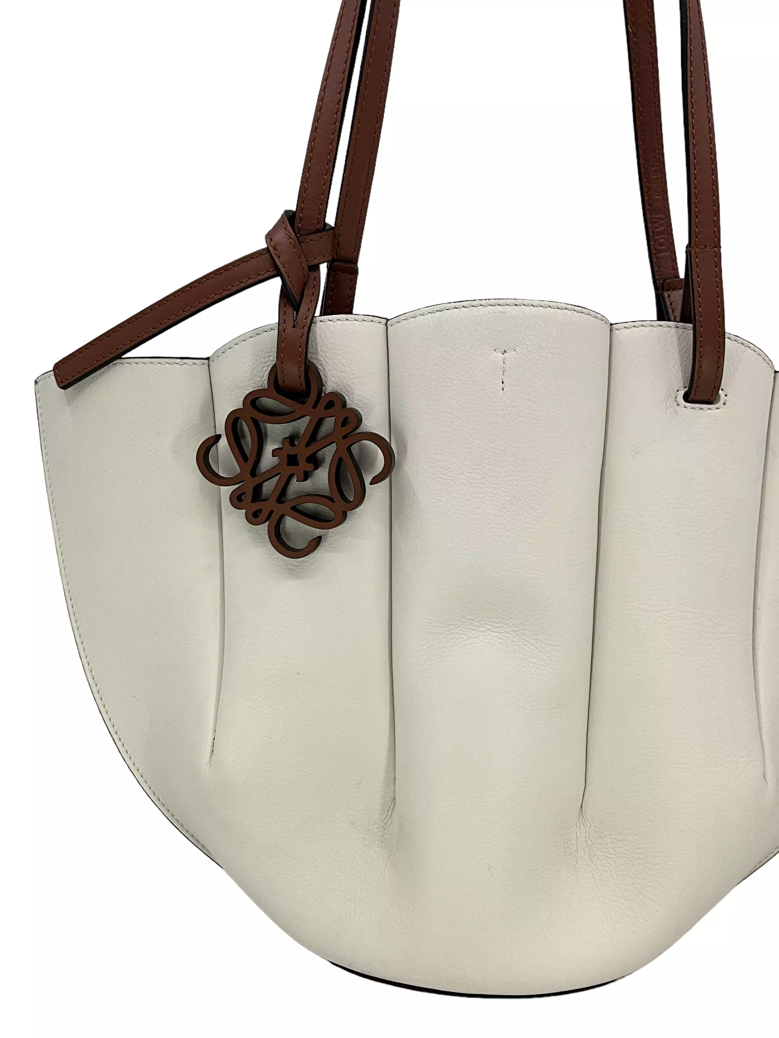 LOEWE Shell Small Leather Tote Bag