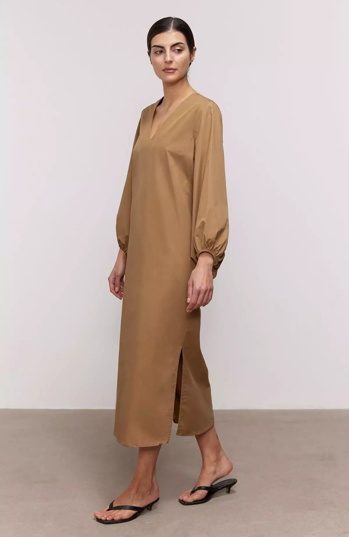 Raya V Necked Cotton Dress