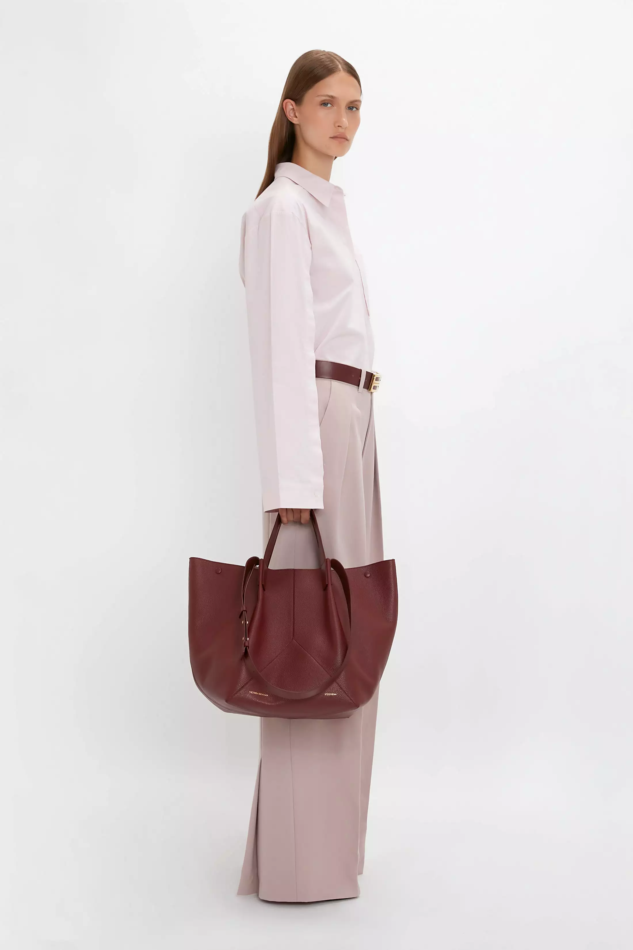 The Medium Tote In Burgundy Leather