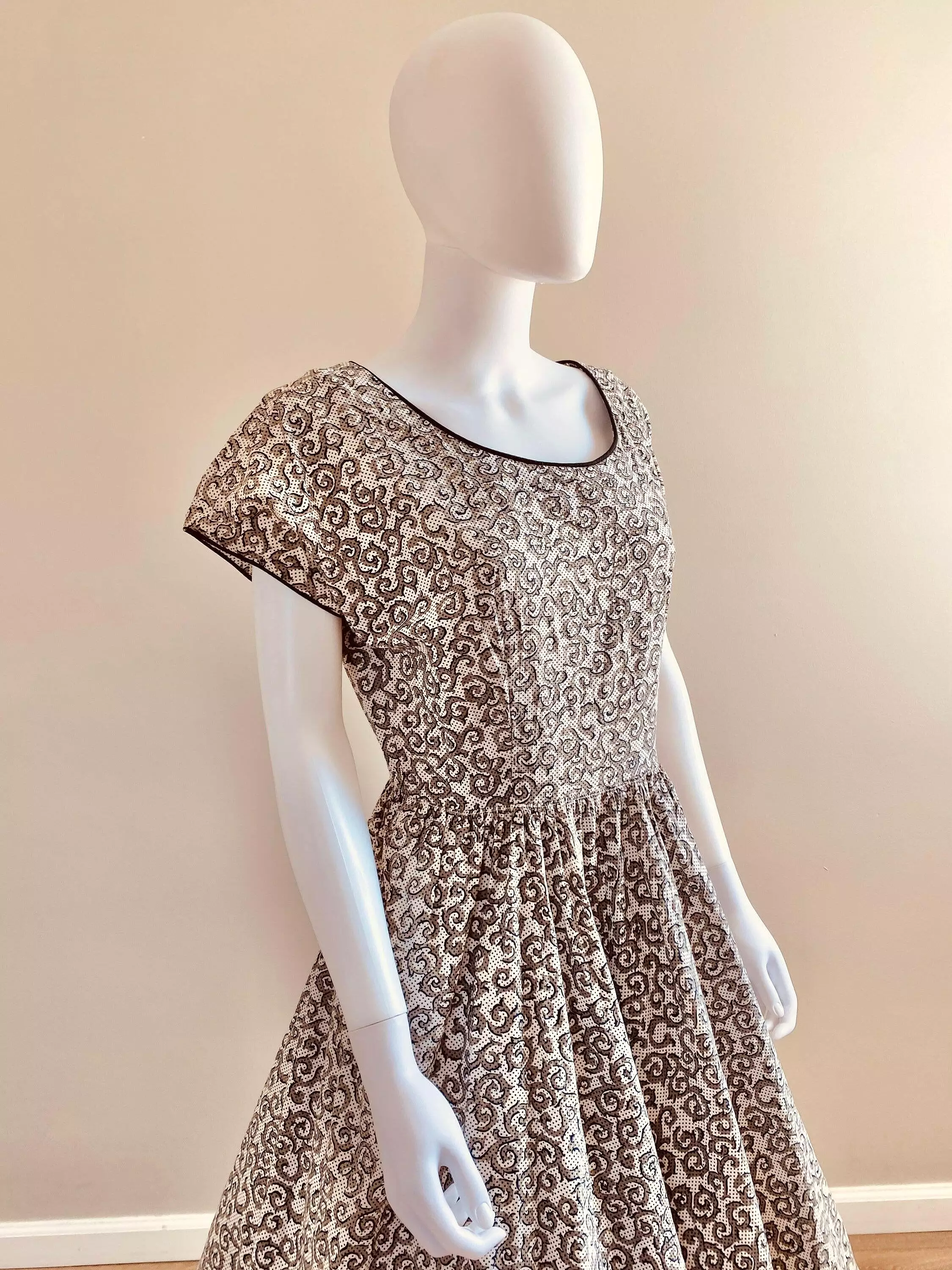 Vintage 1950s Black and White Cotton Day Dress with Rhinestones / 50s retro polka dot fit and flare casual dress with pockets / 